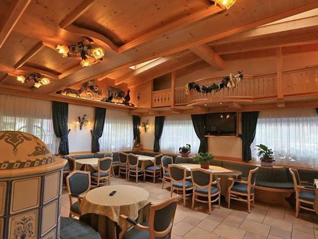 bars-chalet-alaska