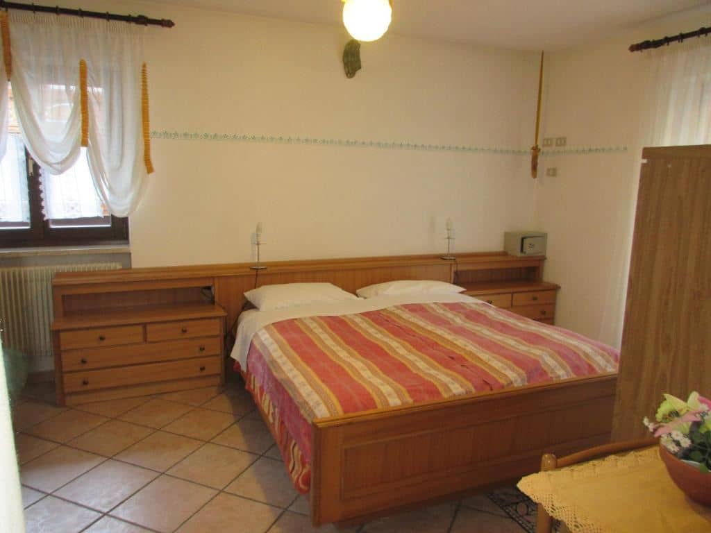 rooms-standard-room-double-single-use