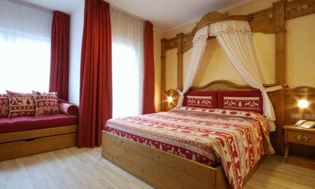 rooms-standard-room