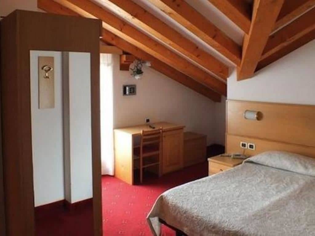 rooms-standard-room-34-pax