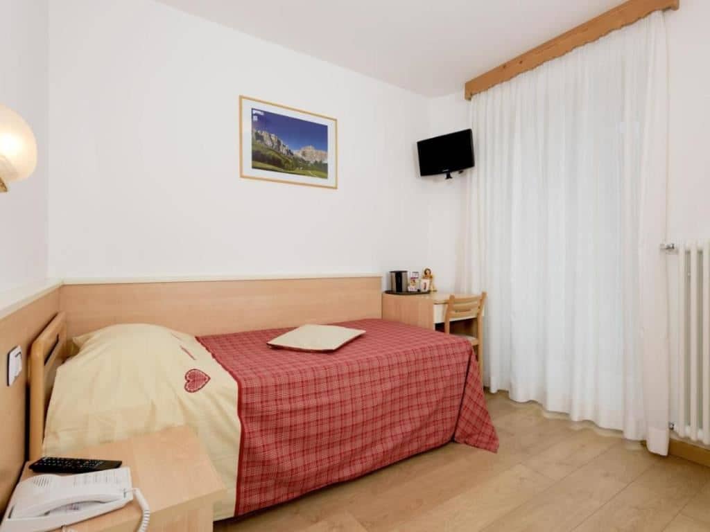 rooms-single-room