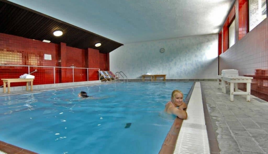 pools-indoor-pool