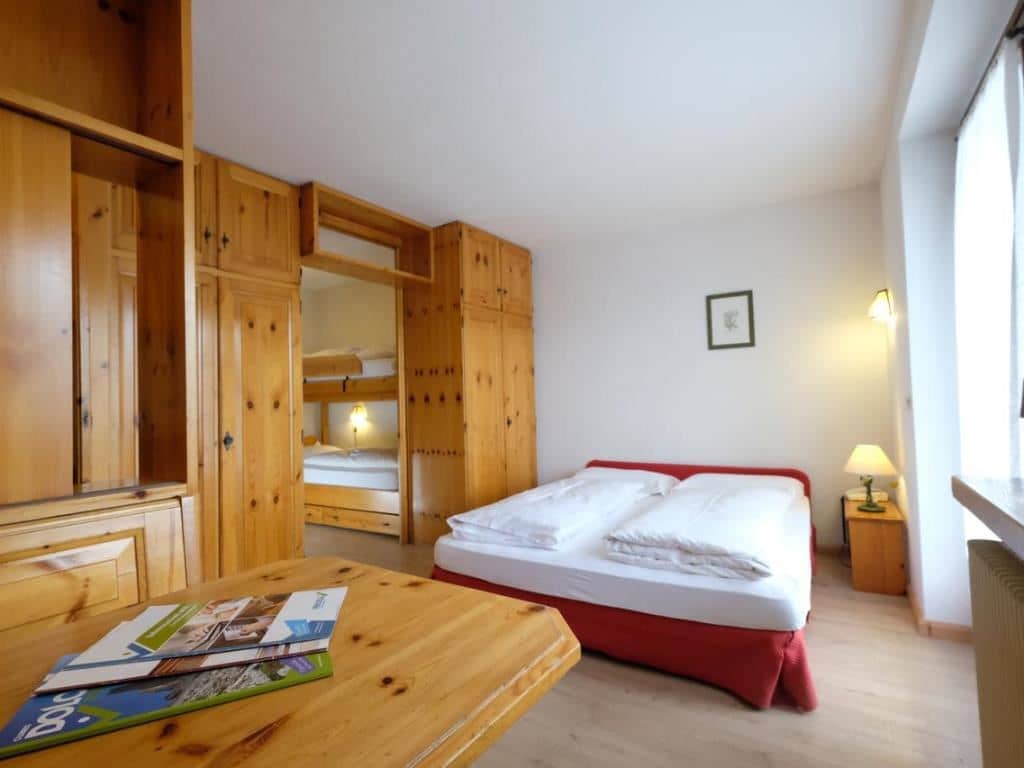 rooms-one-room-apartment
