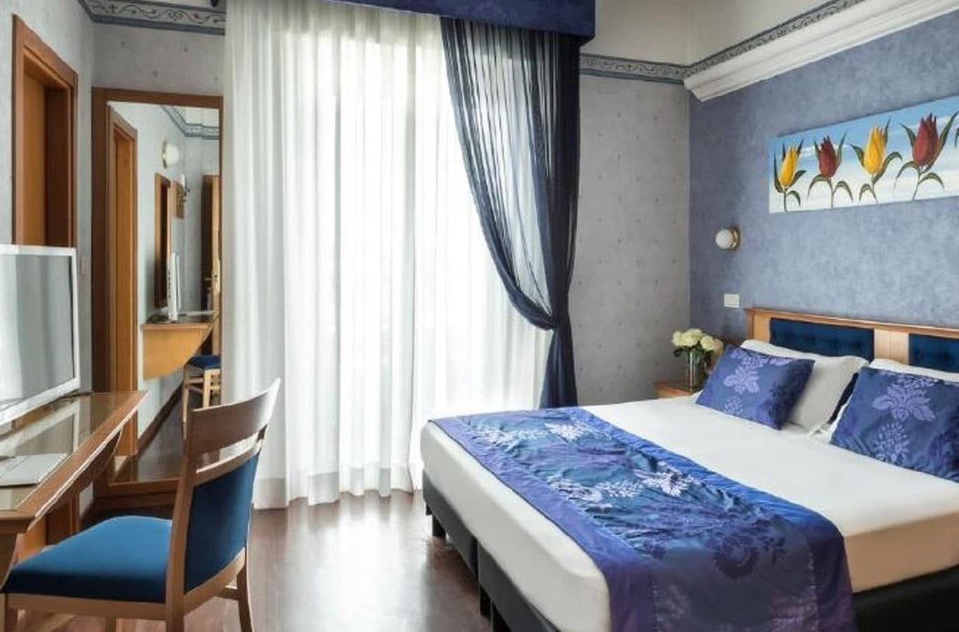 rooms-classic-room-with-balcony