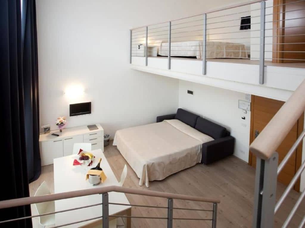 rooms-duplex-with-terrace