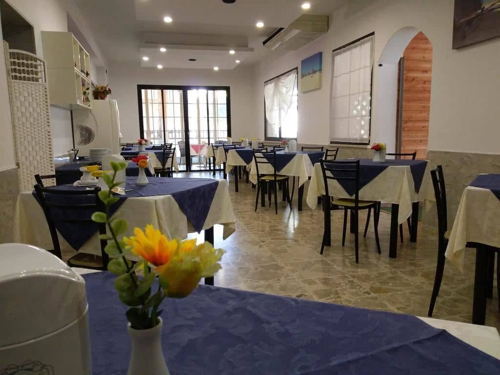 restaurants-breakfast-room