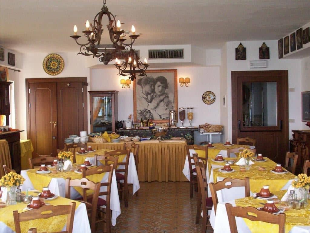 restaurants-bar