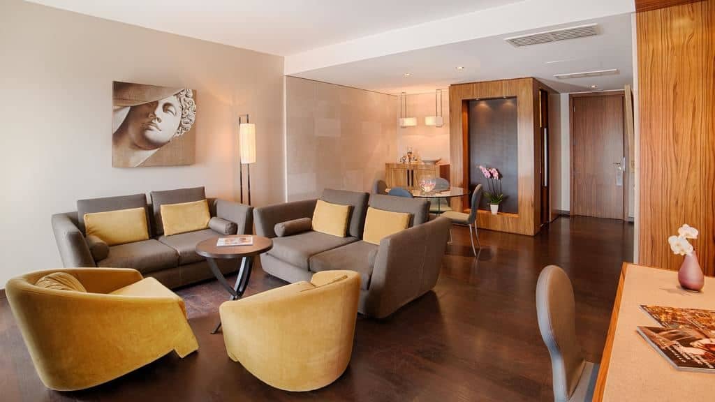 rooms-suite