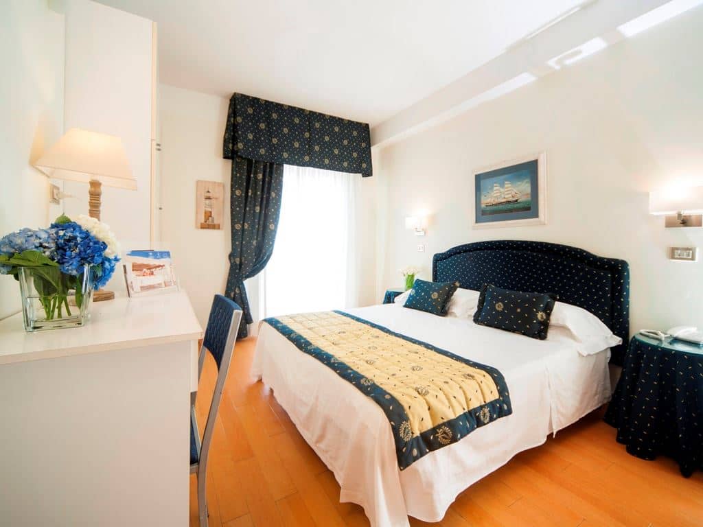 rooms-double-room