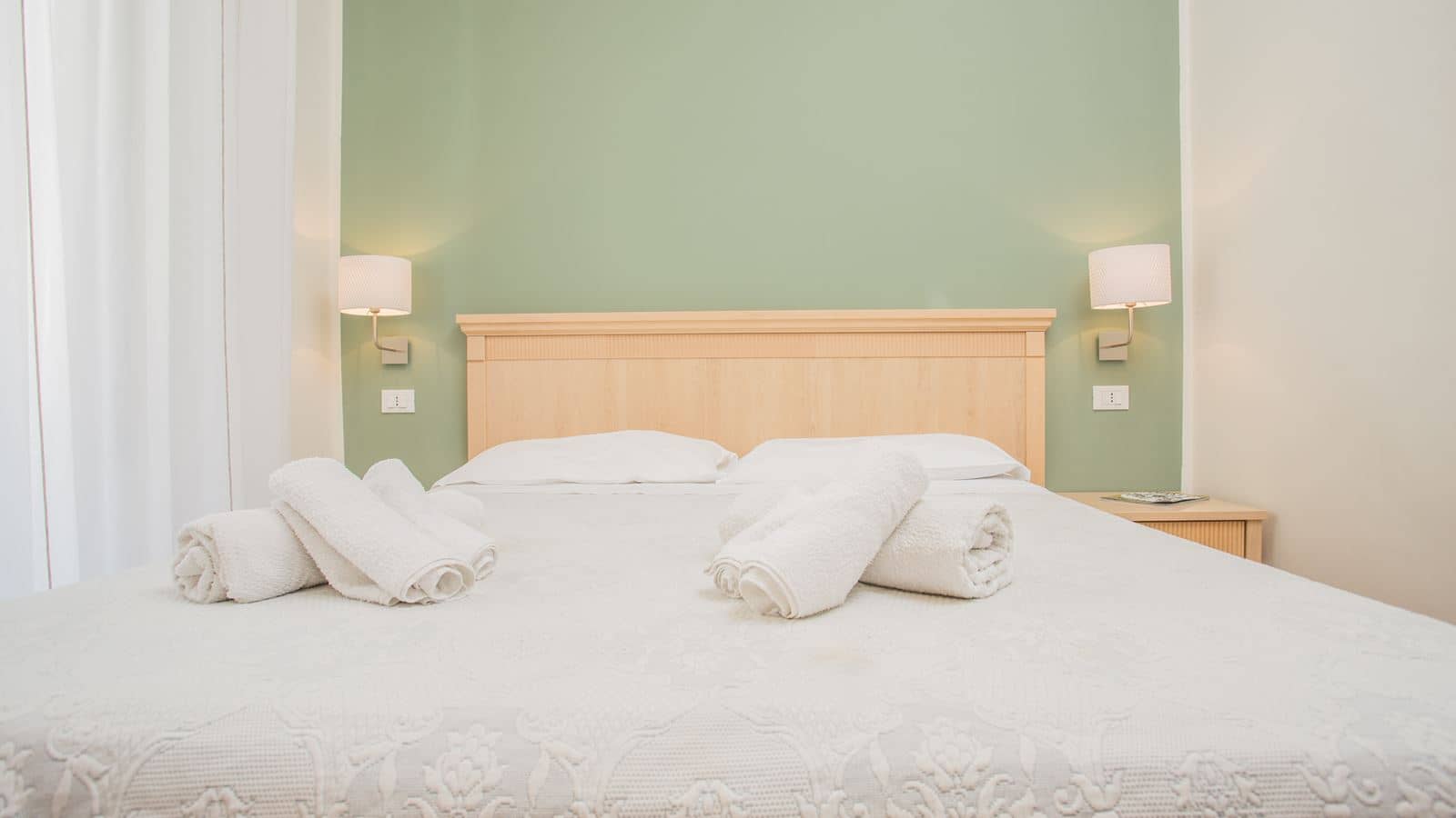 rooms-double-room