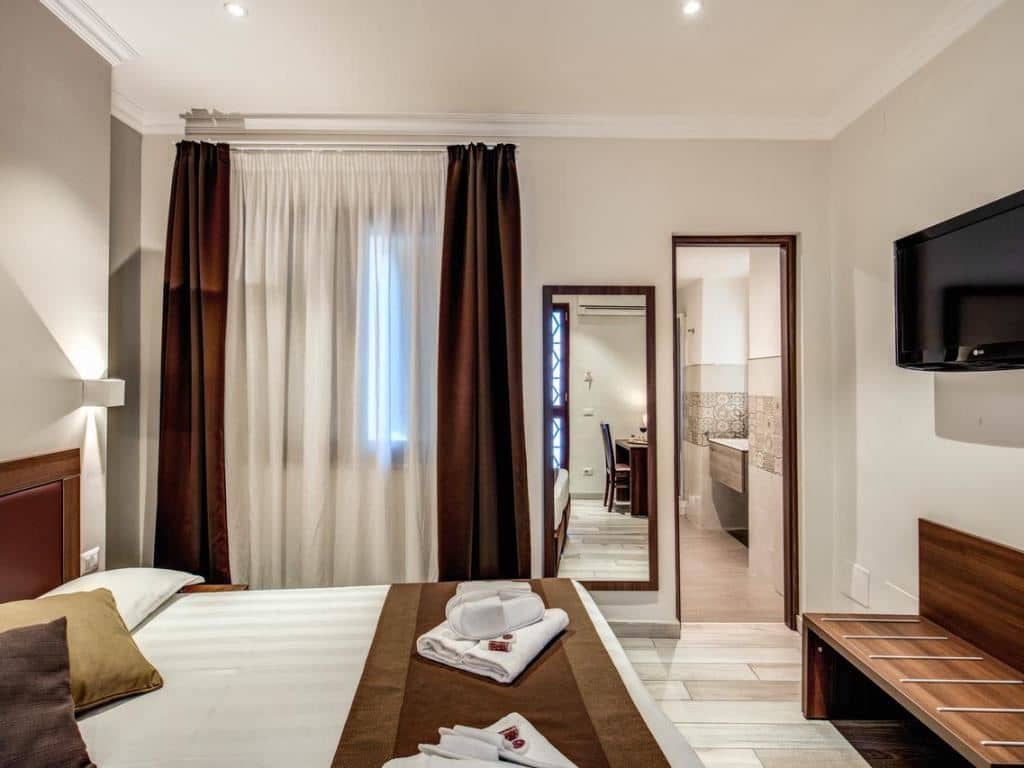 rooms-standard-room-quadruple