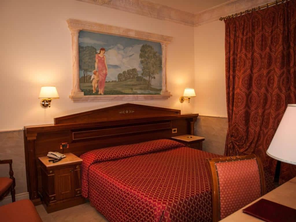 rooms-standard-room