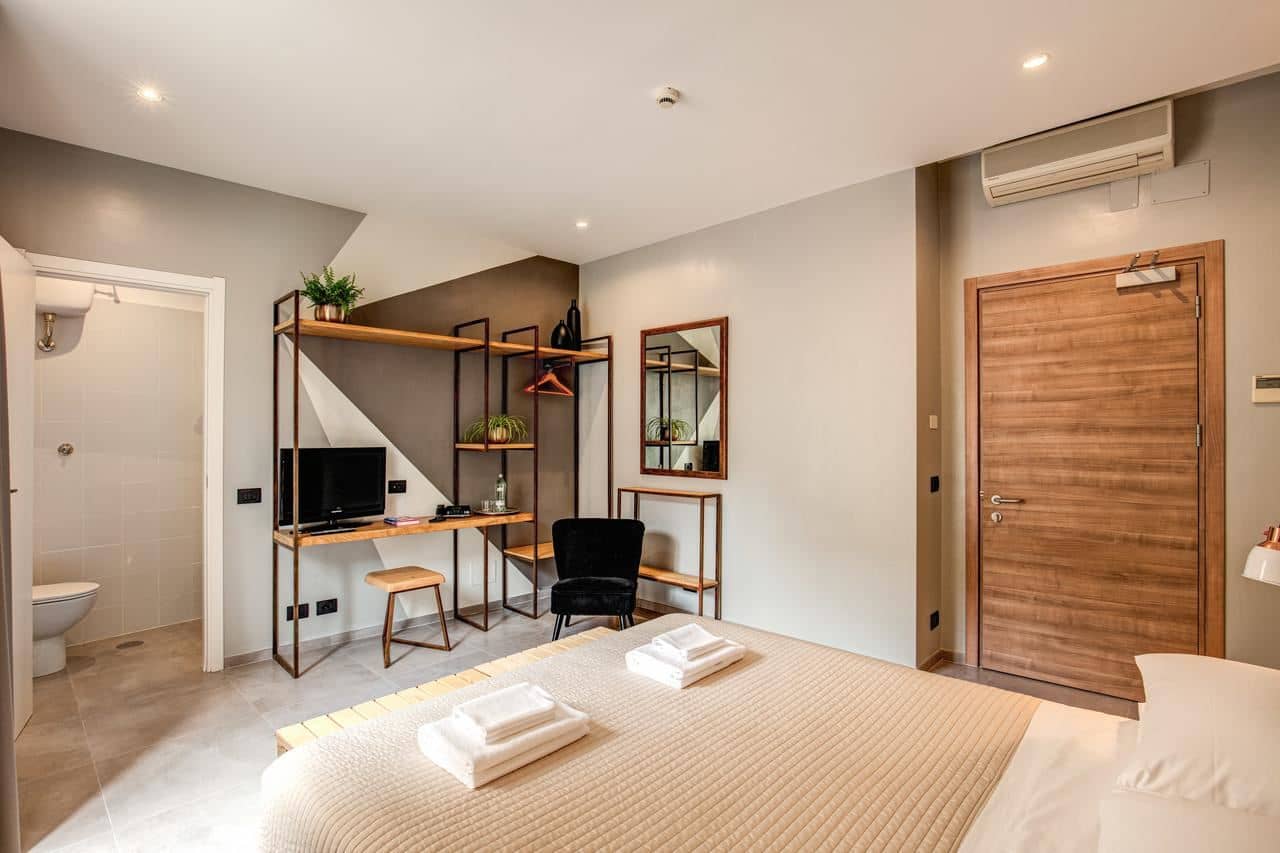 rooms-standard-room
