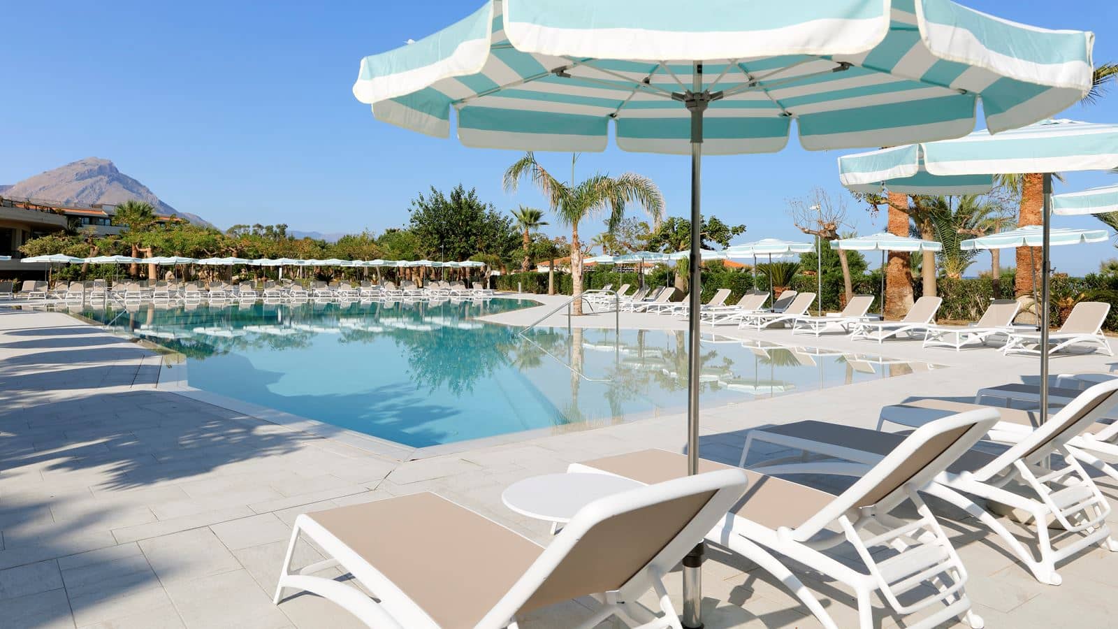pools-pools