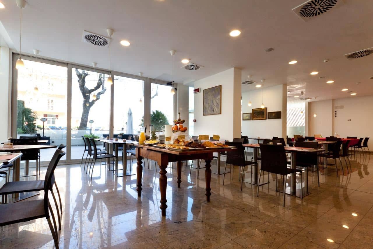 restaurants-restaurant