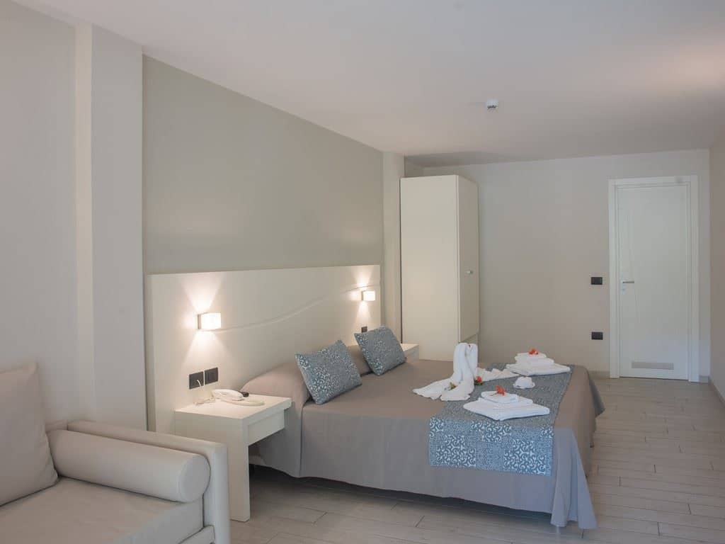 rooms-comfort-room