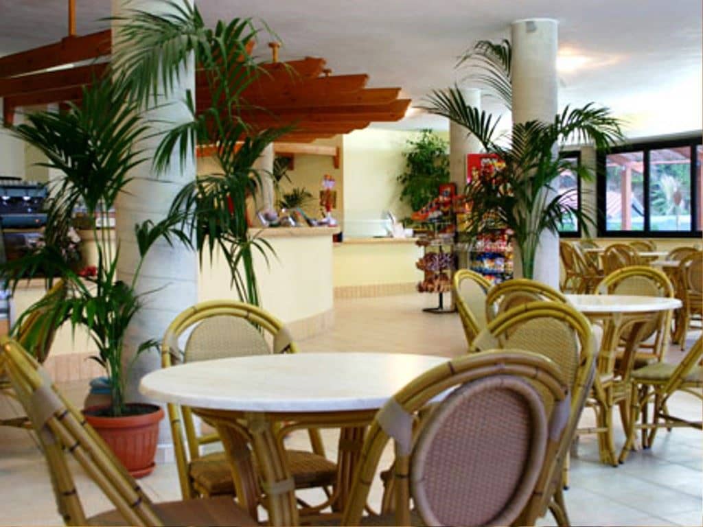 bars-lobby-bar