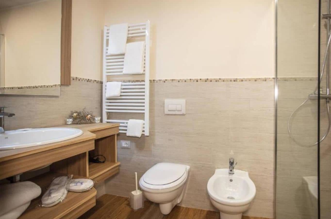 rooms-junior-suite