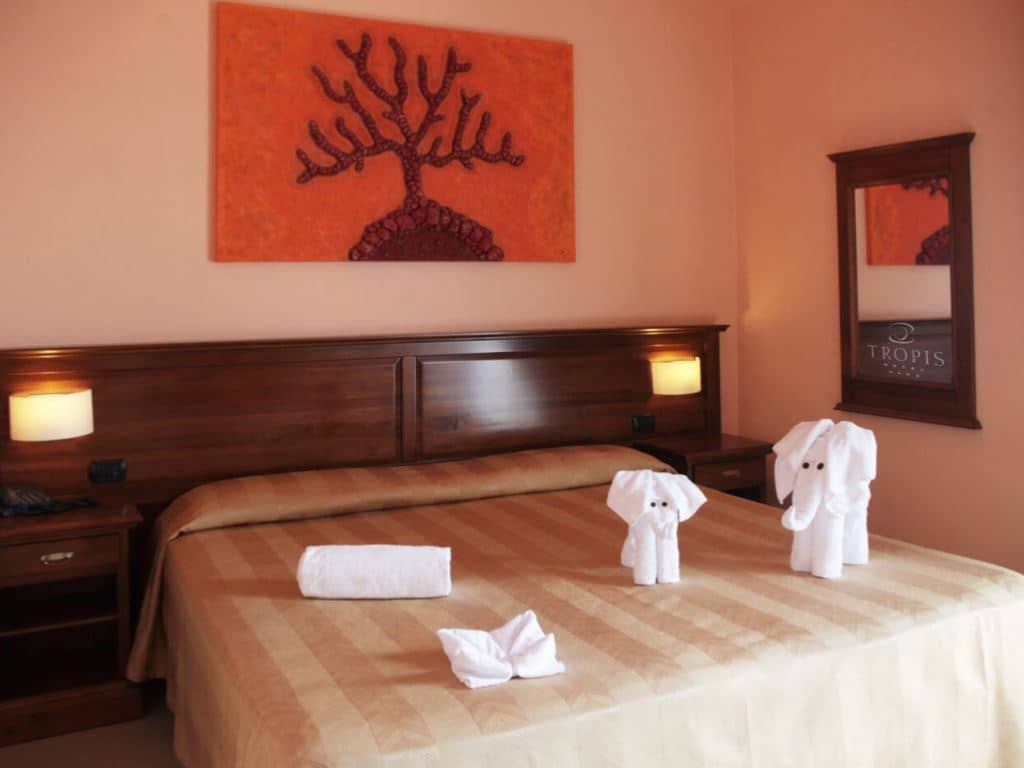 rooms-standard-room