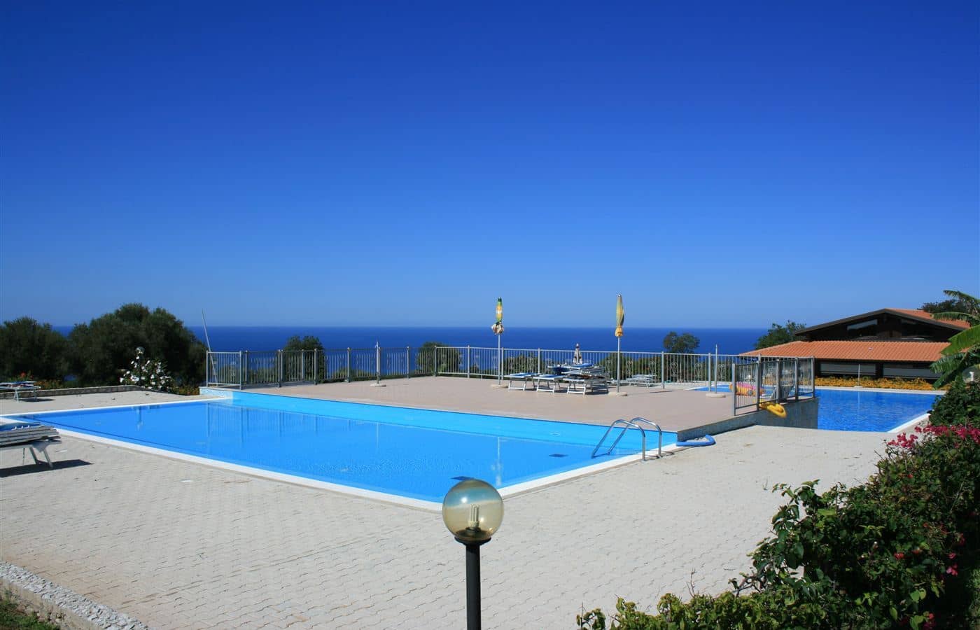 pools-pools
