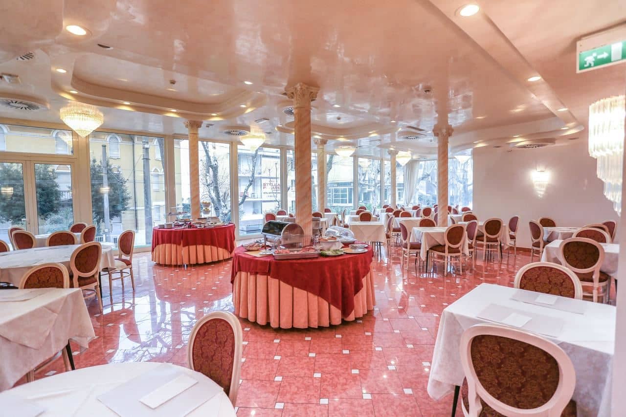 restaurants-breakfast-room