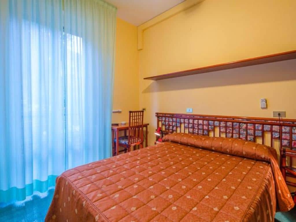 rooms-double-room