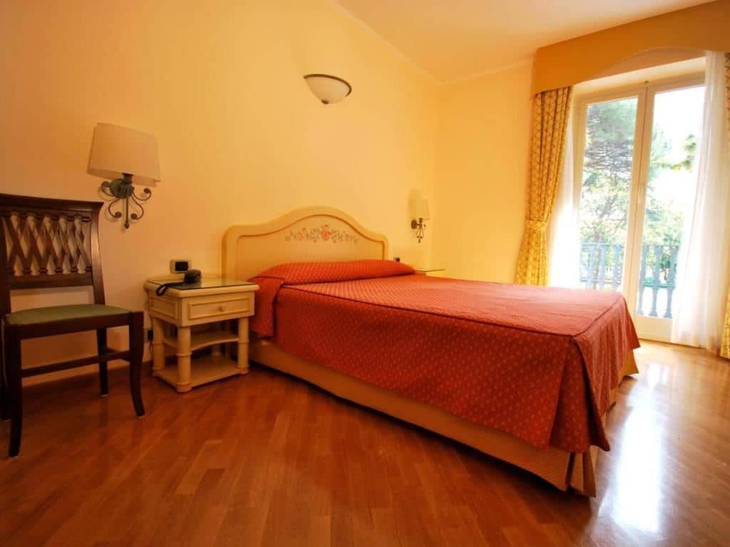 rooms-tripla-superior-vista-giardino