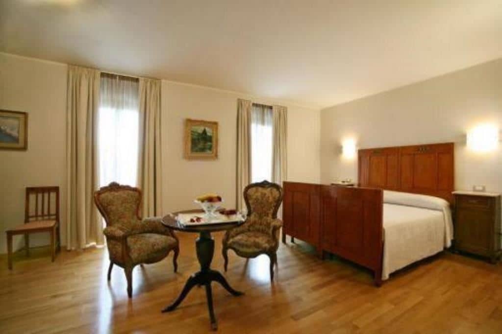 rooms-tripla-vista-mare-laterale