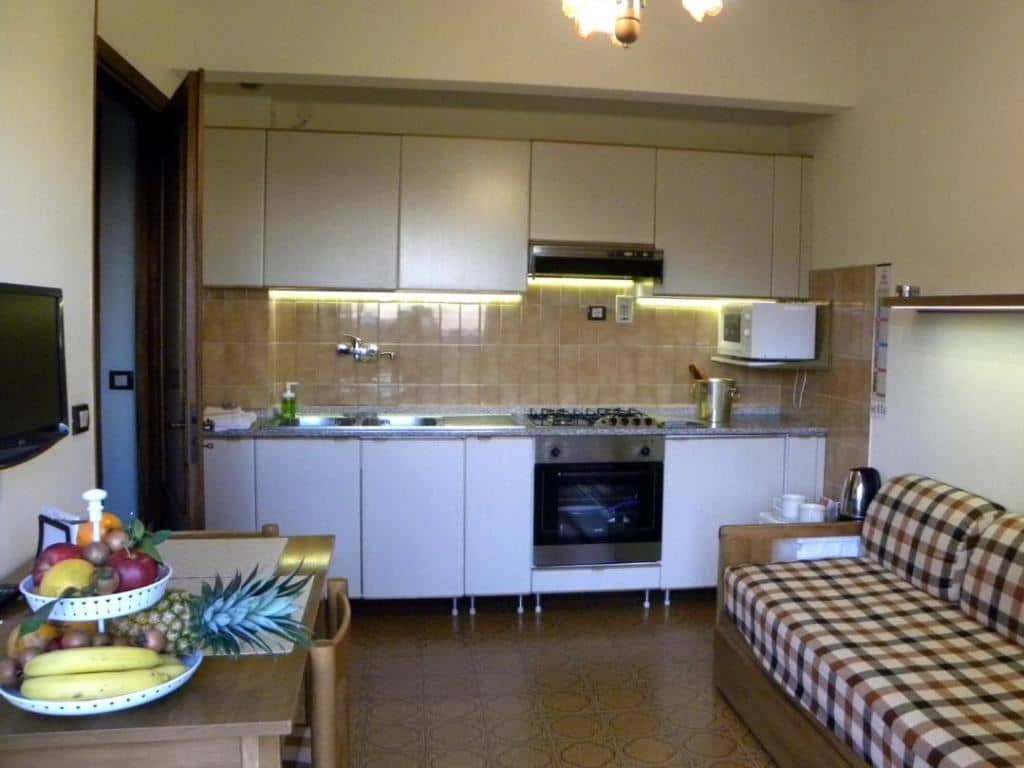 rooms-tworoom-apartment-4-person