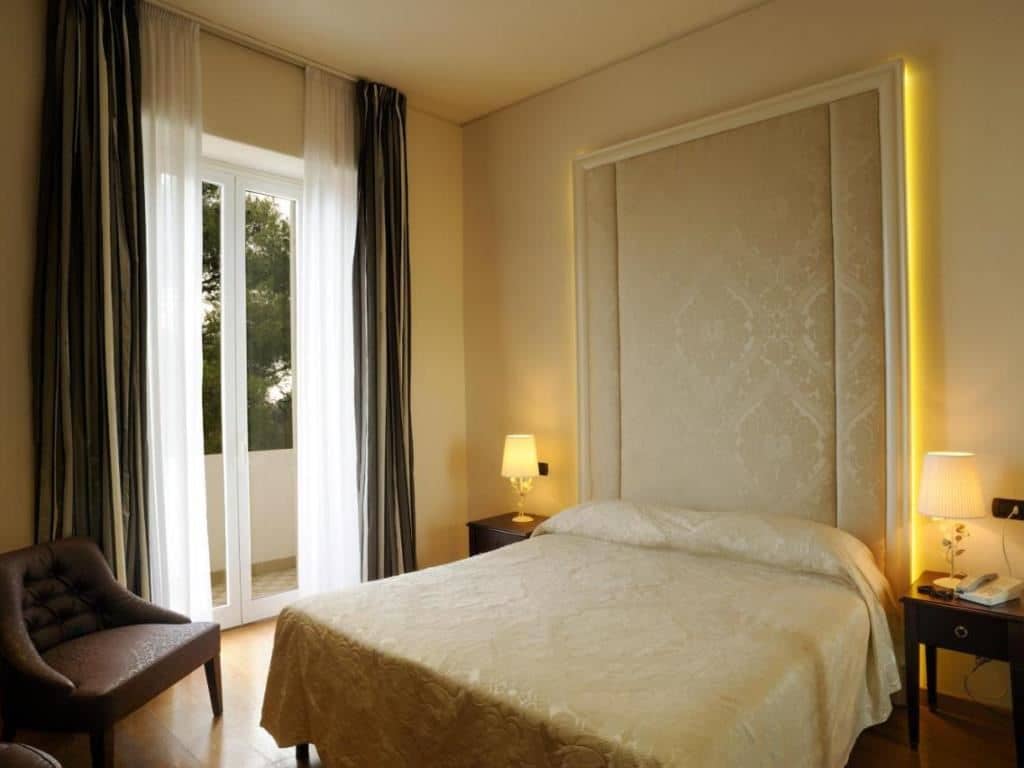 rooms-double-room