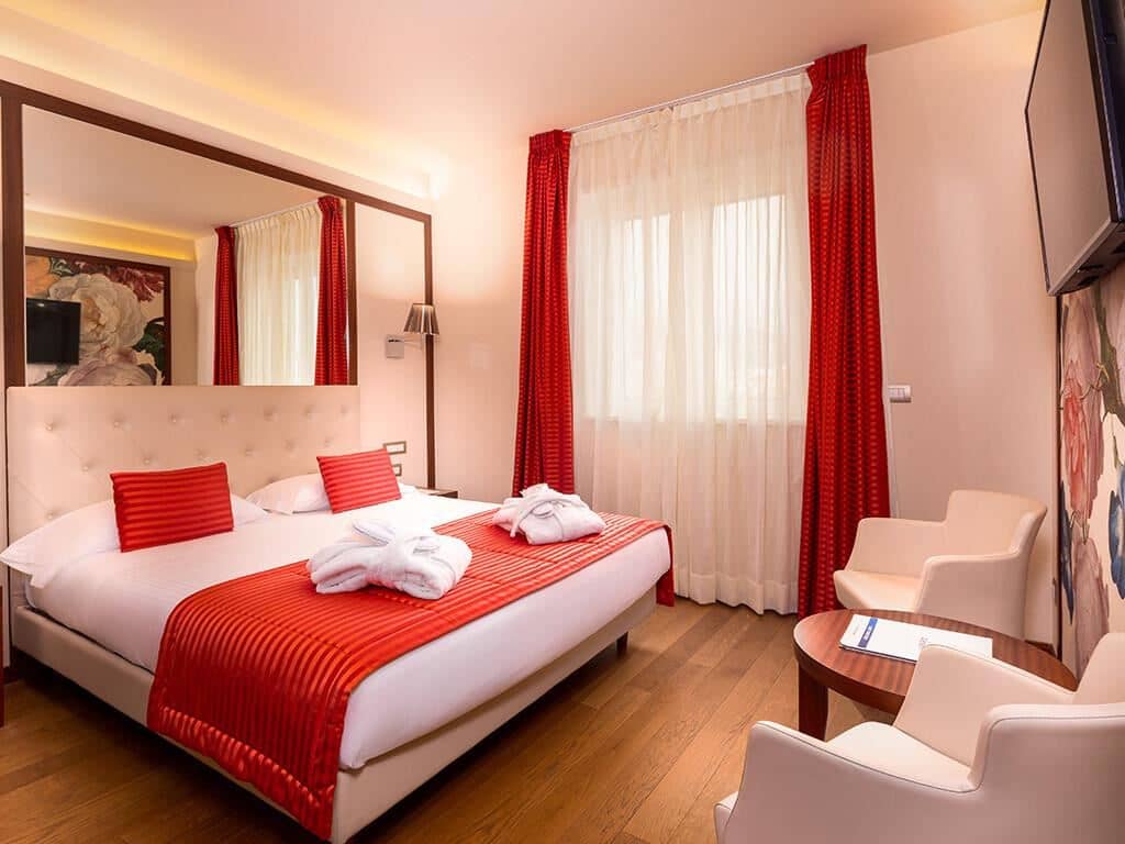 rooms-triple-room