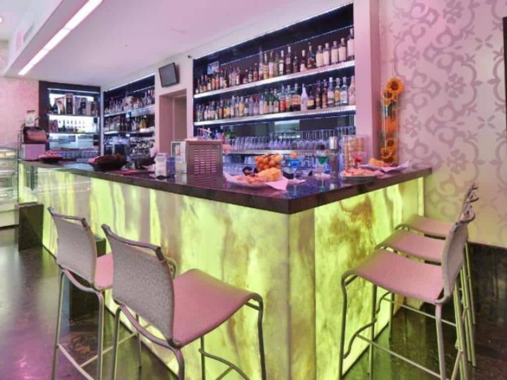 bars-bar