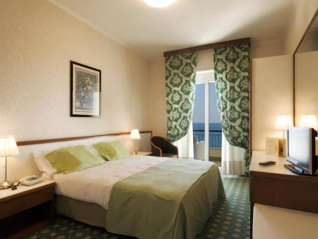 rooms-triple-room-standard