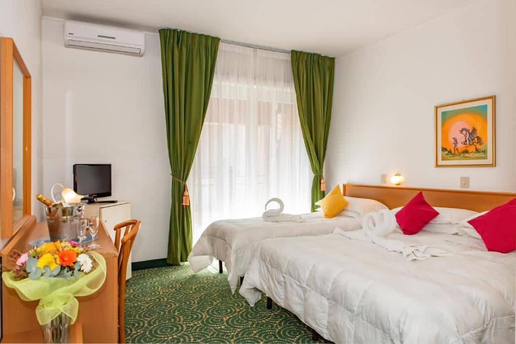 rooms-quadrupla