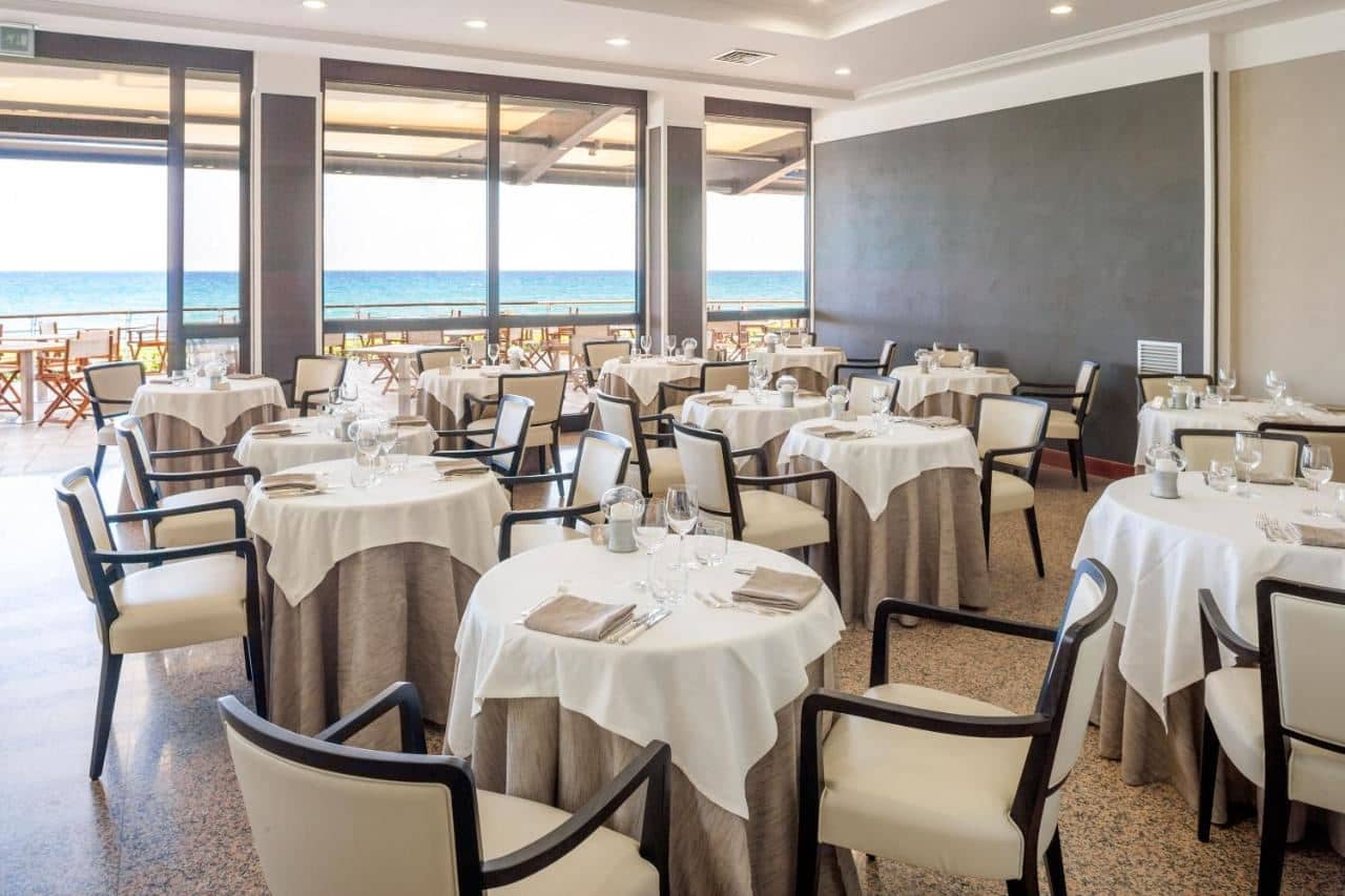 restaurants-restaurant
