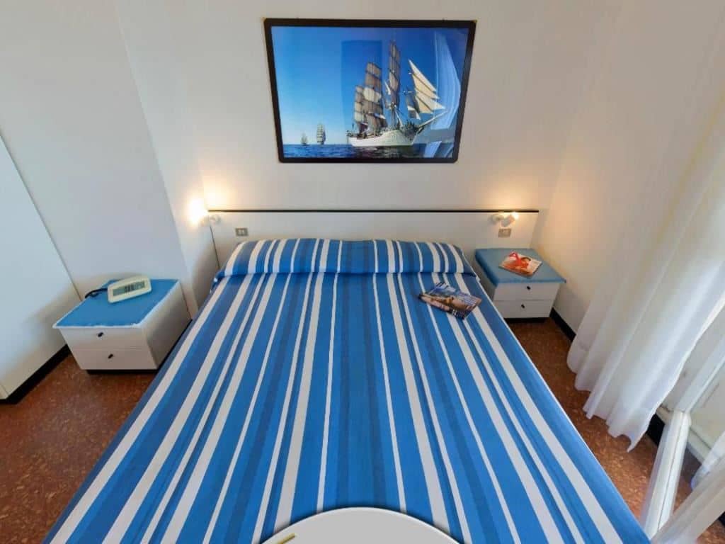 rooms-triple-room