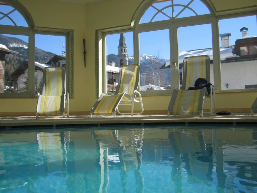 pools-indoor-pool