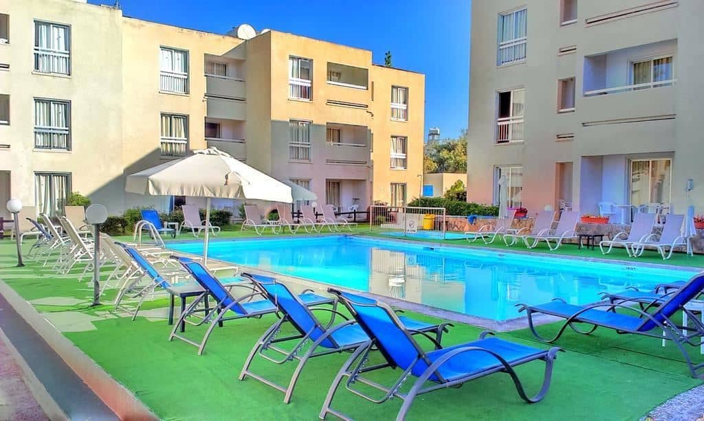 pools-outdoor-pool
