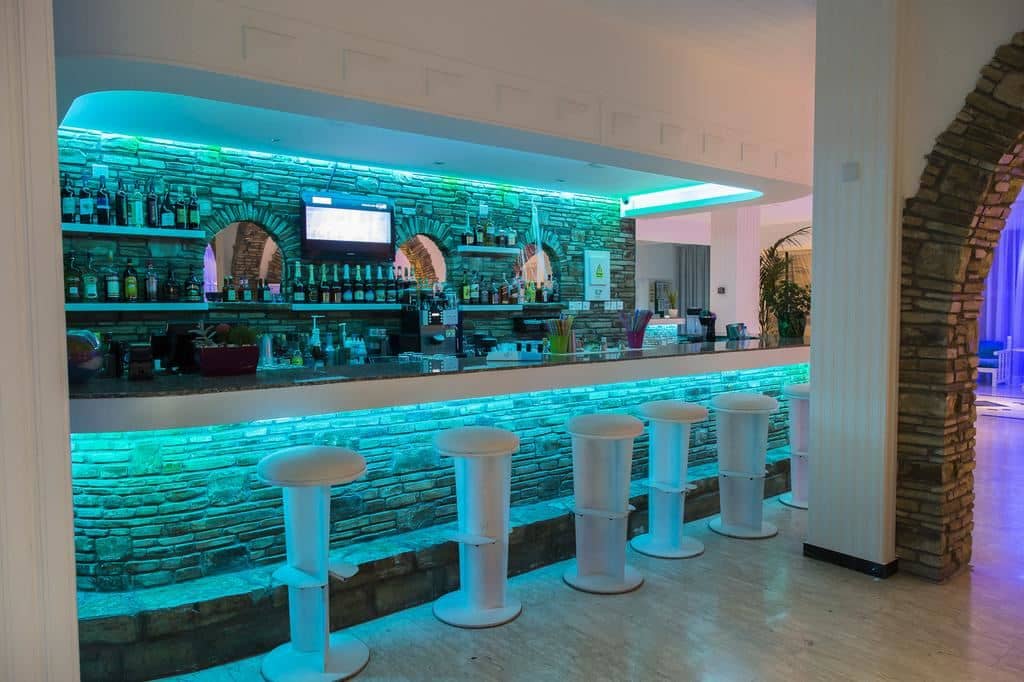 bars-dionysos-bar