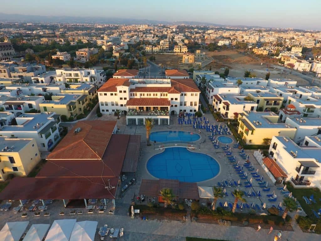 pools-pools