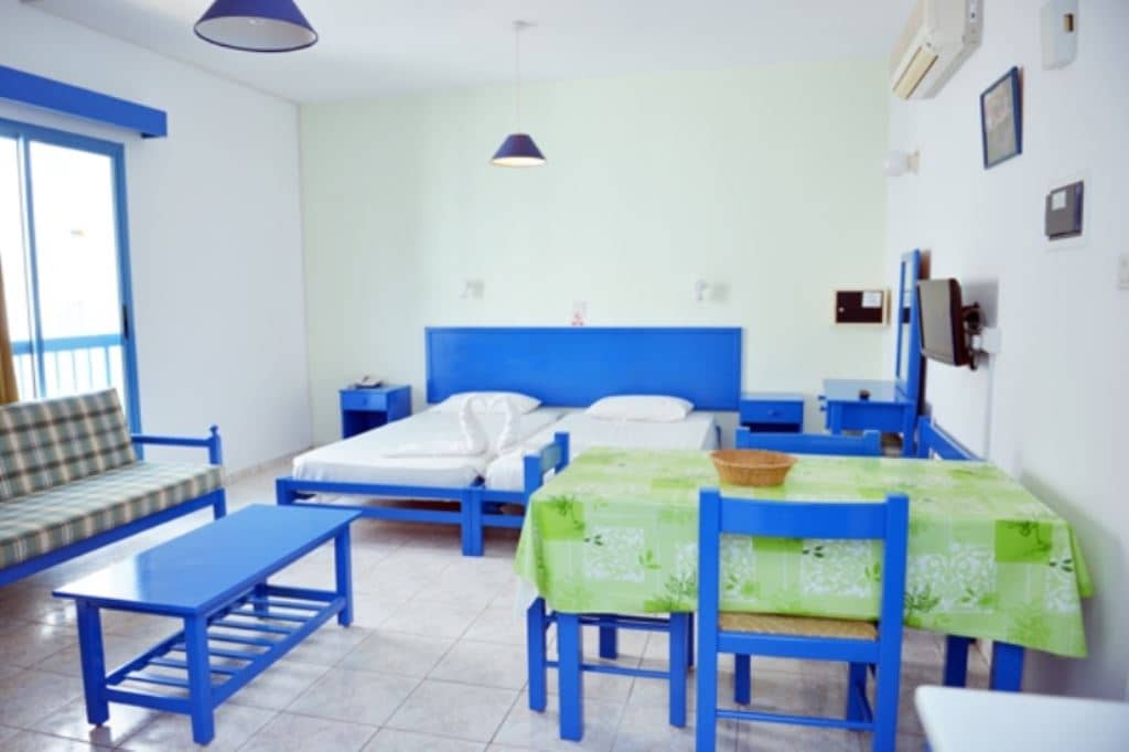 rooms-standard-apartment