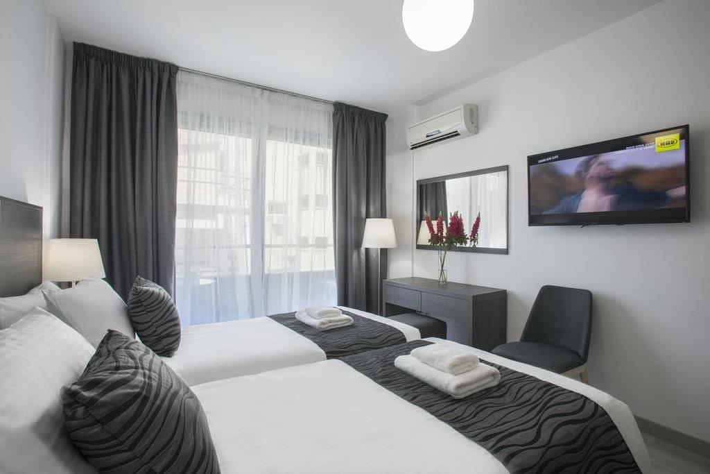 rooms-1-bedroom-superior-apartment