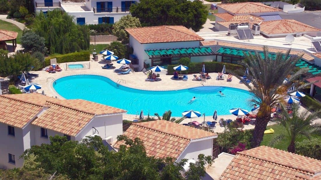 pools-outdoor-pool
