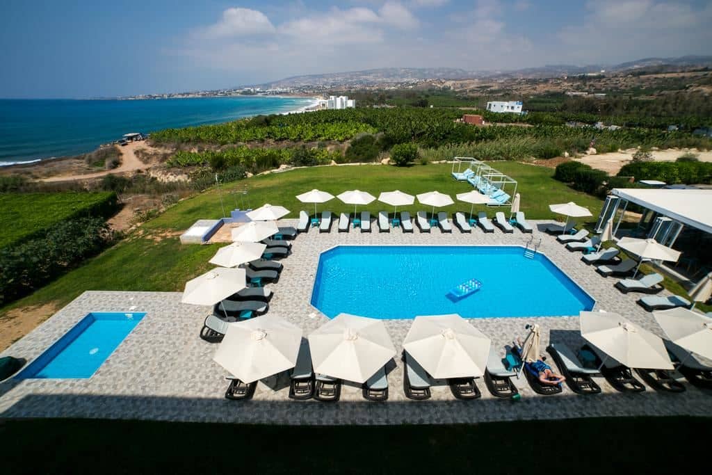 pools-outdoor-pool