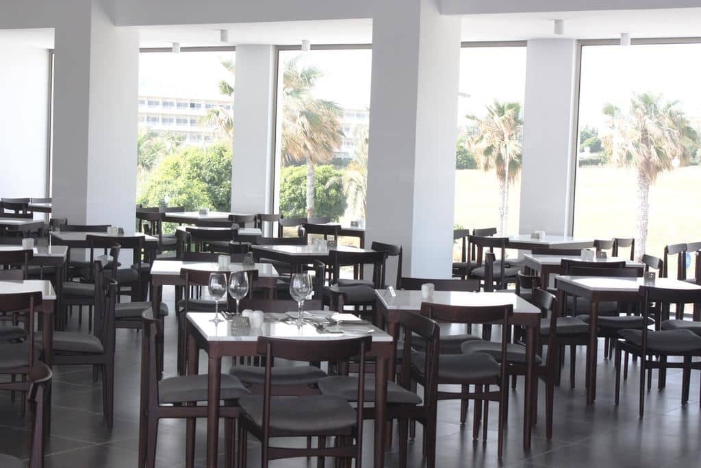 restaurants-restaurant