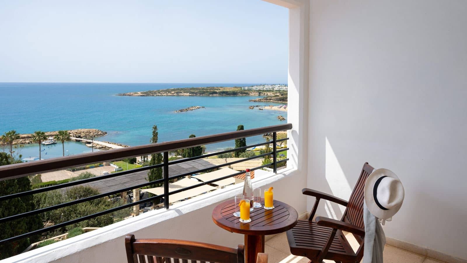 rooms-twin-standard-room-seaview