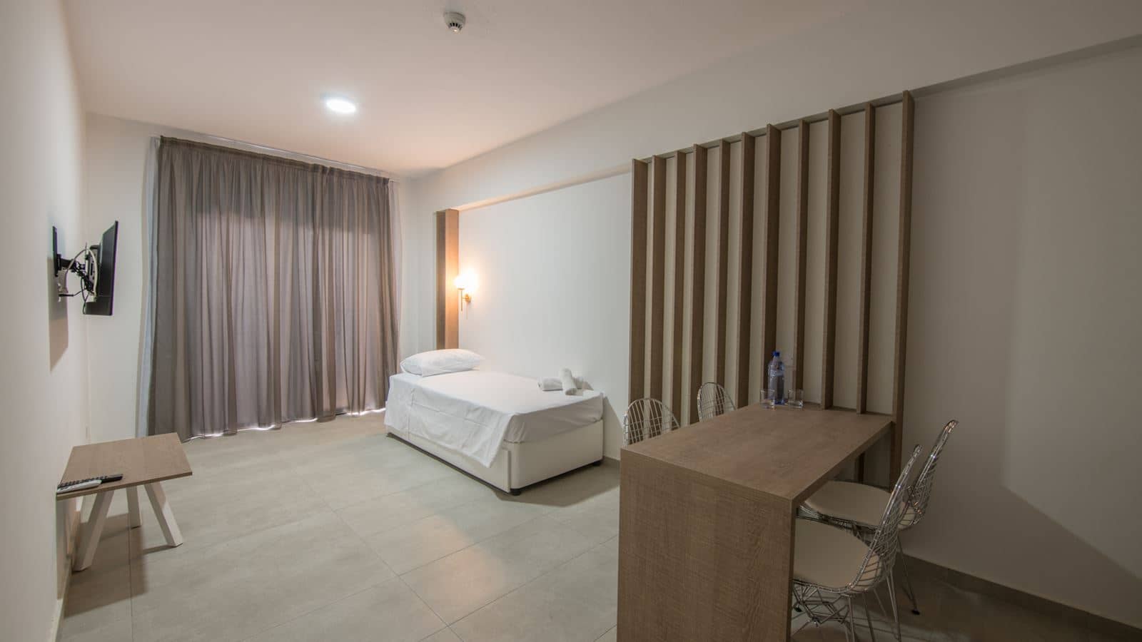 rooms-one-bedroom