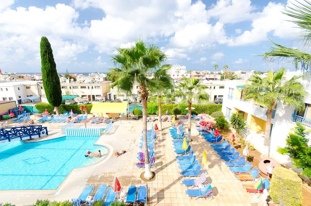 pools-outdoor-pool