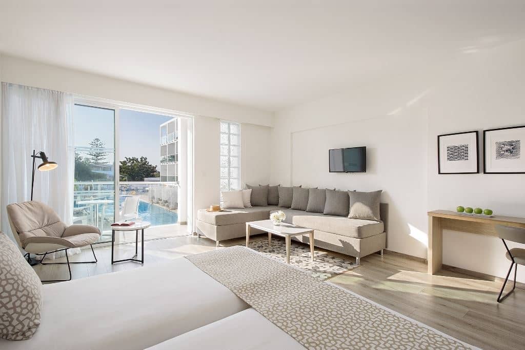 rooms-superior-family-room-pool-view-balcony-or-terrace