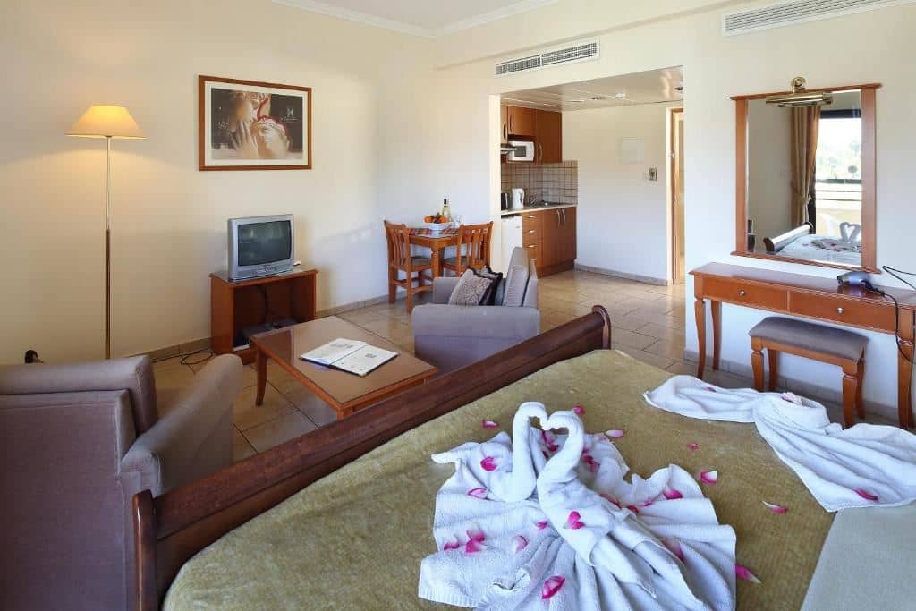 rooms-standard-studio